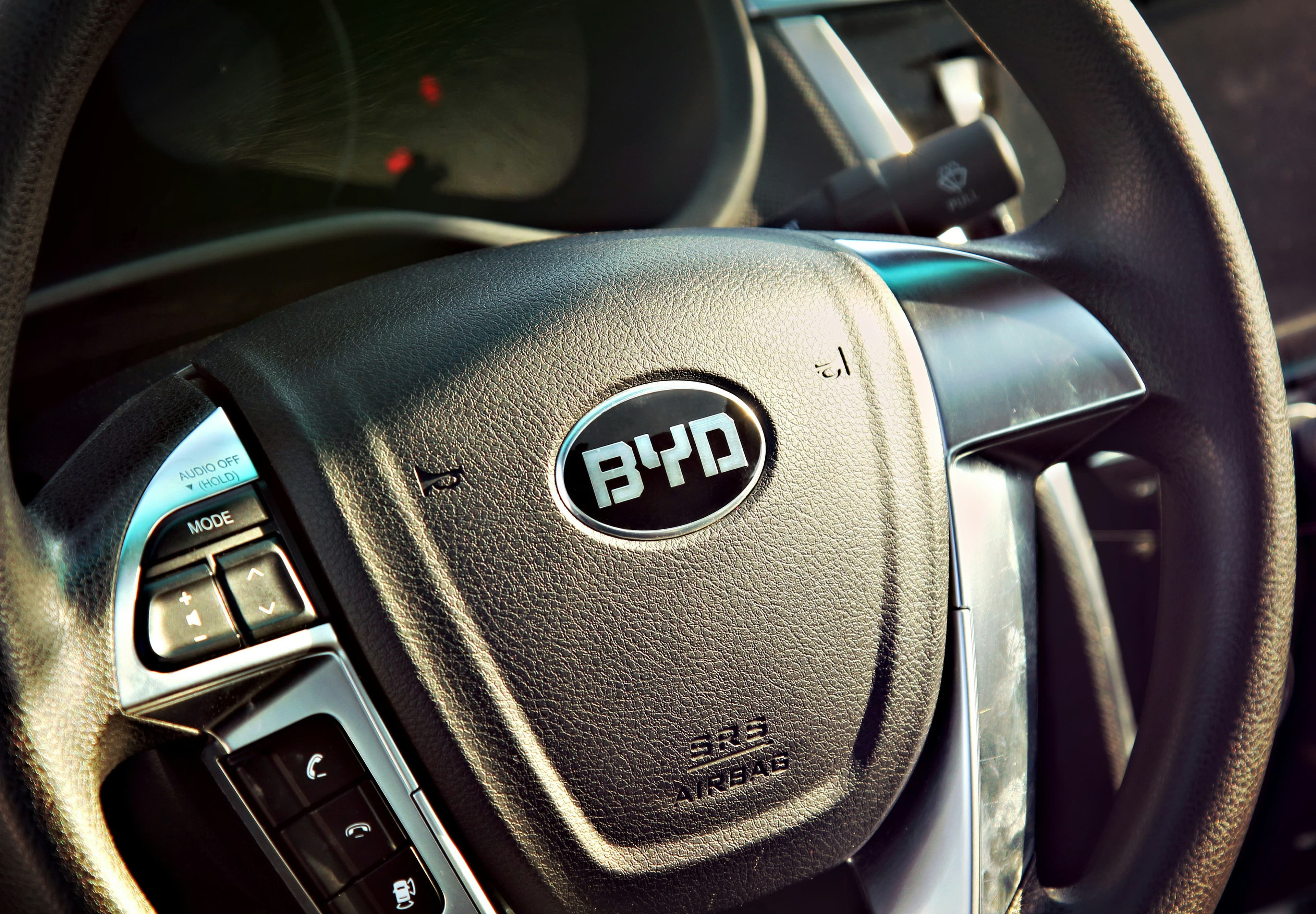 BYD logo