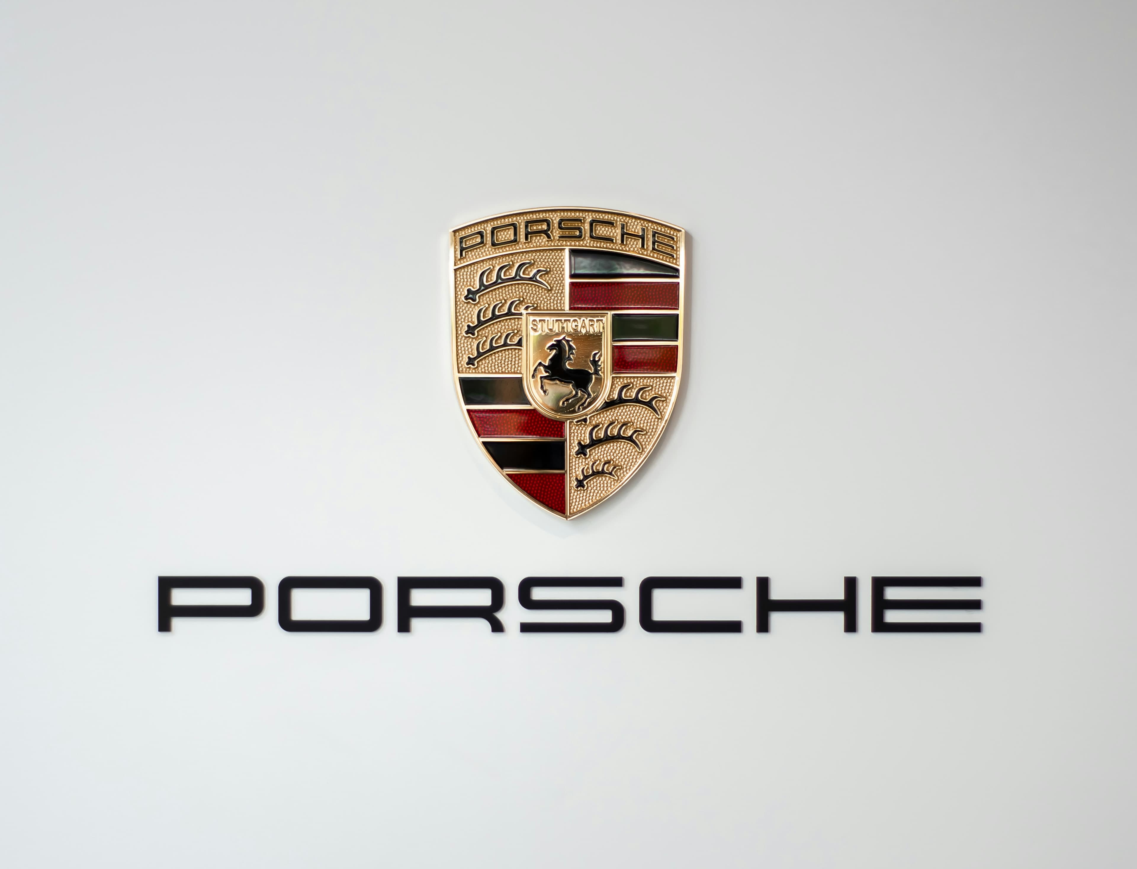 Porsche logo