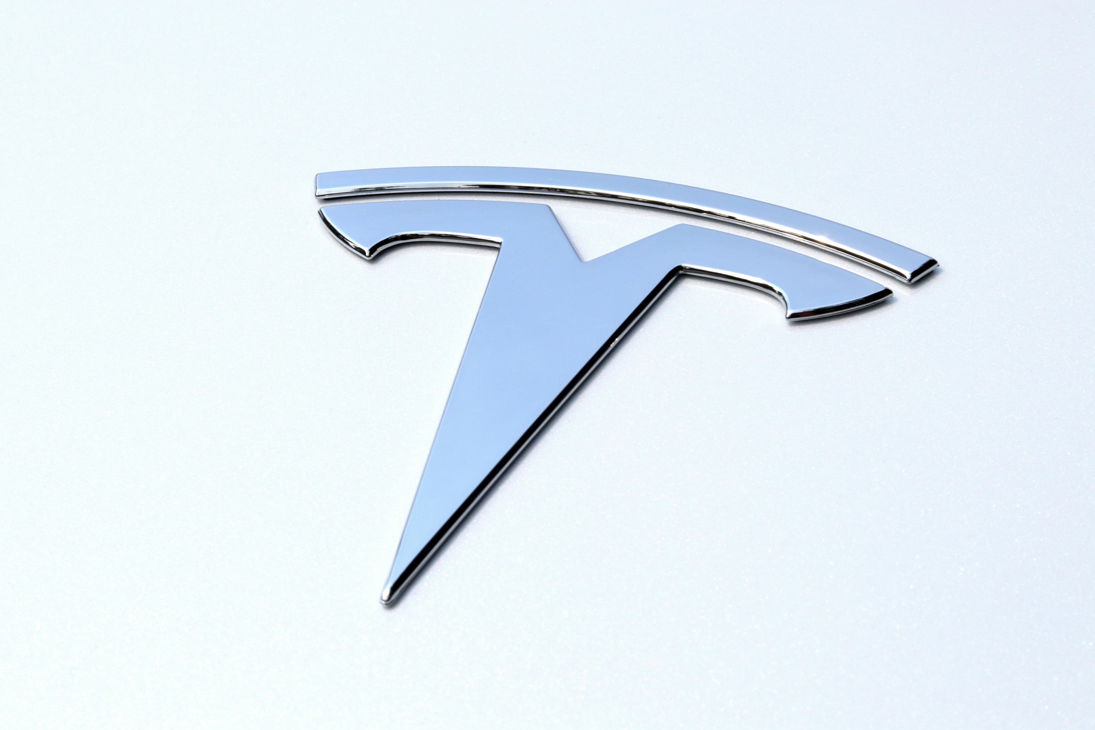 Tesla logo
